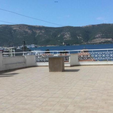 Maria'S Roomstudios Apartments Flats To Let Seaside Heart City Chantzara Spyropoulos Игуменица Екстериор снимка