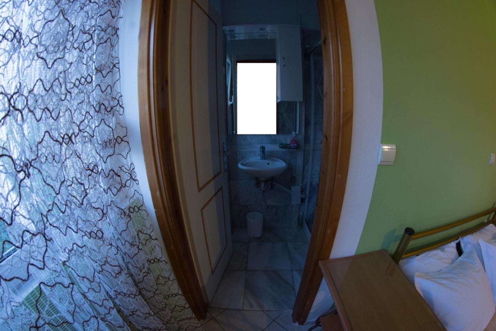 Maria'S Roomstudios Apartments Flats To Let Seaside Heart City Chantzara Spyropoulos Игуменица Екстериор снимка