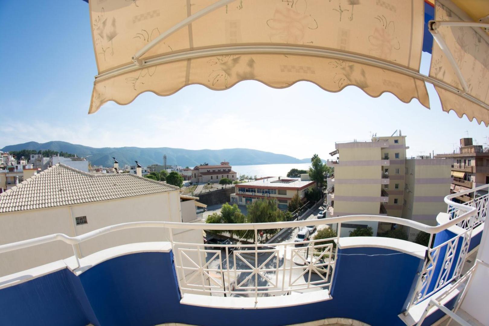 Maria'S Roomstudios Apartments Flats To Let Seaside Heart City Chantzara Spyropoulos Игуменица Екстериор снимка
