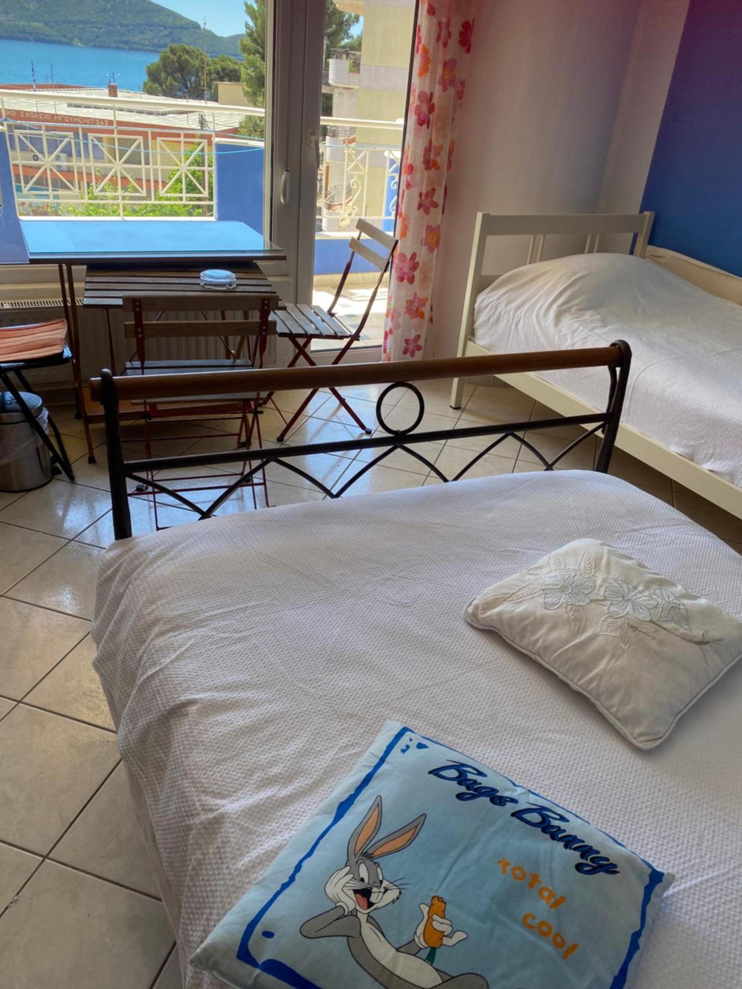 Maria'S Roomstudios Apartments Flats To Let Seaside Heart City Chantzara Spyropoulos Игуменица Екстериор снимка