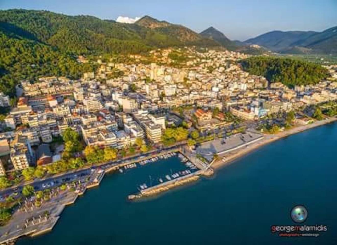 Maria'S Roomstudios Apartments Flats To Let Seaside Heart City Chantzara Spyropoulos Игуменица Екстериор снимка