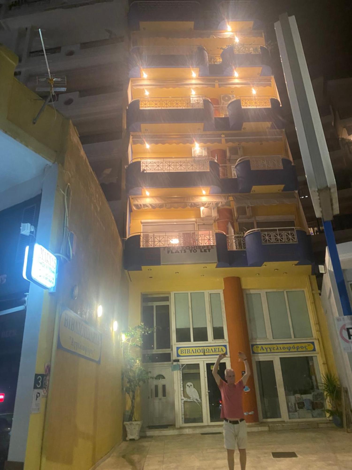 Maria'S Roomstudios Apartments Flats To Let Seaside Heart City Chantzara Spyropoulos Игуменица Екстериор снимка